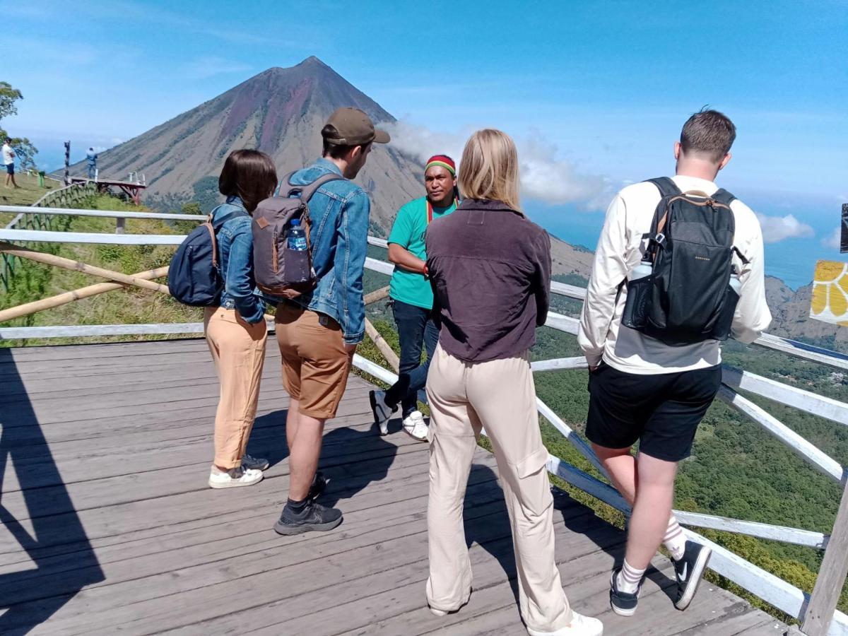 Kristian Homestay Bajawa 외부 사진